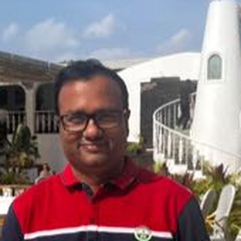 Shirish, receiving the keys